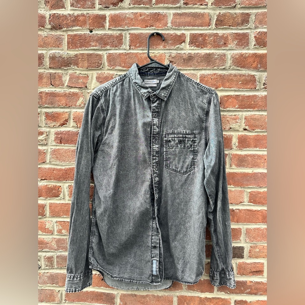 Calvin Klein Jeans Long Sleeve Button-Down